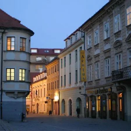 Apartamento Second In Heart Of *